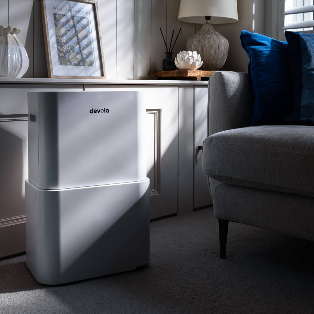 Devola 20L Platinum Hybrid Dehumidifier and Air Purifier White, with HEPA filter - DVHA20L